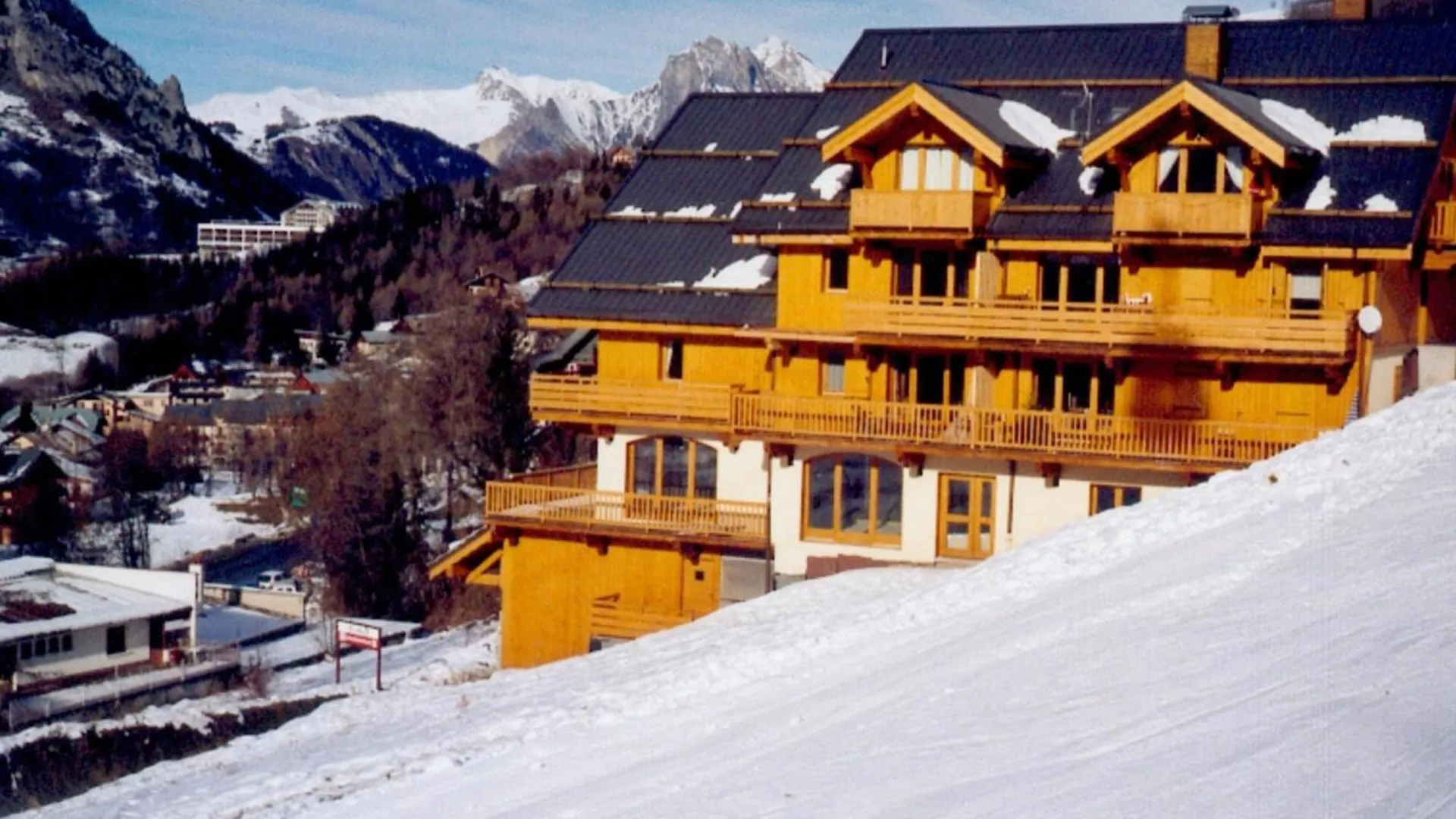 Apartment Appartement 2 Pieces, 4 Personnes, 3 Etoiles, Expose Sud, Valloire - Fr-1-263-128